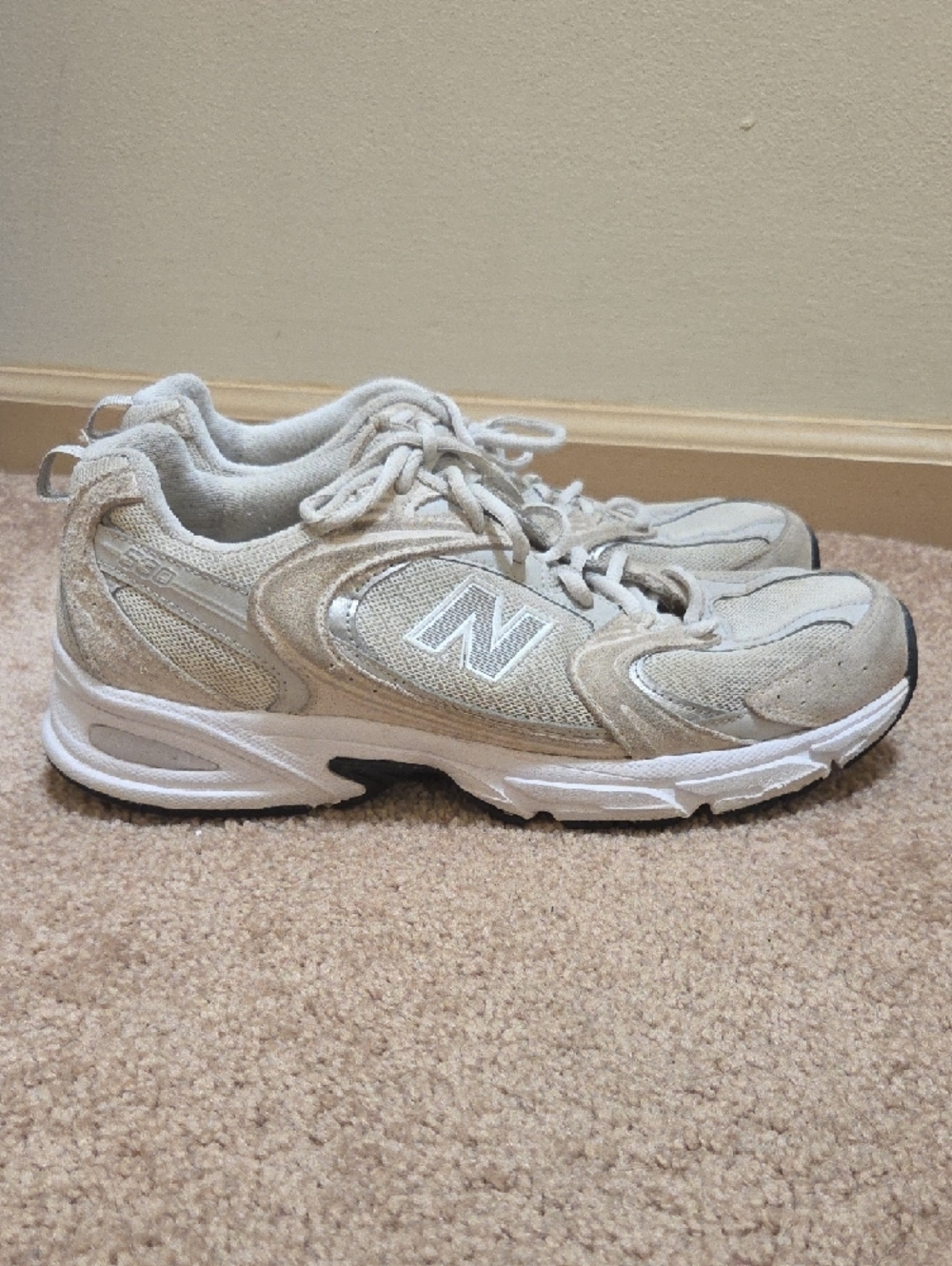 New Balance 530 Running Sneakers Cream/Beige Size 10.5 Women